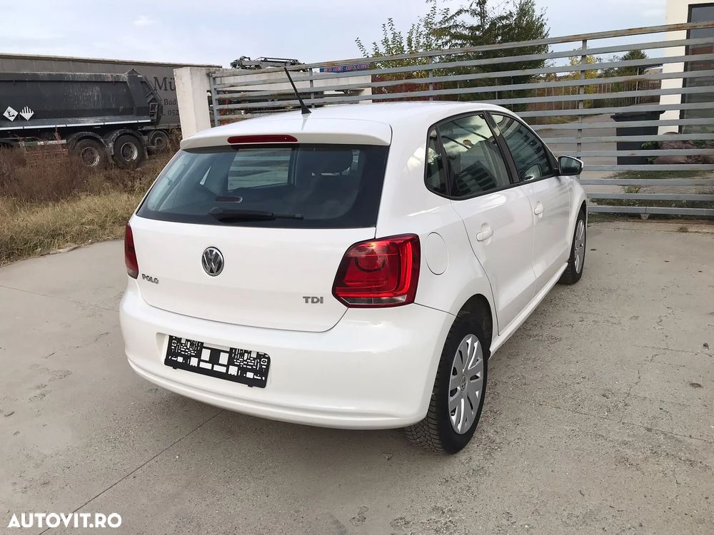 Volkswagen Polo - 4
