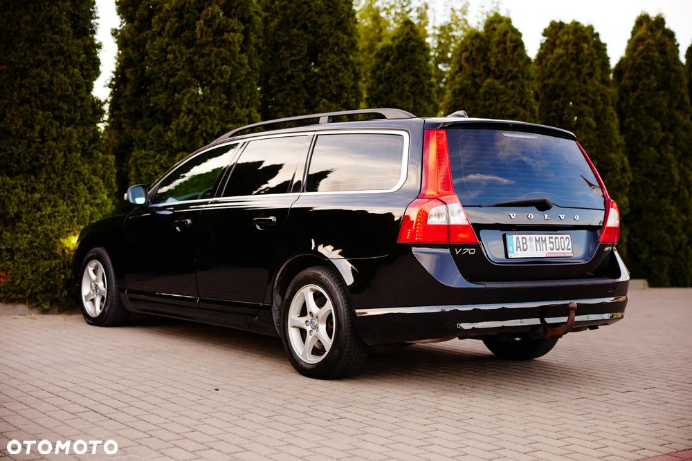 Volvo V70 2.5T Momentum - 4