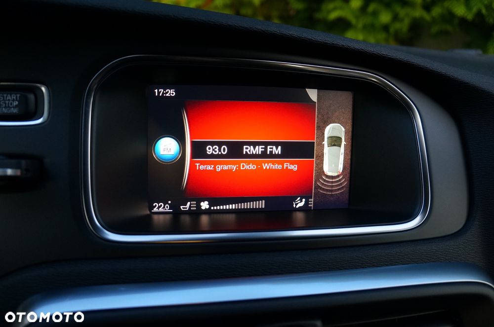 Volvo V40 D3 Drive-E R-Design Momentum - 28