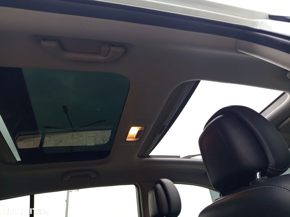 Kia Sportage - 10