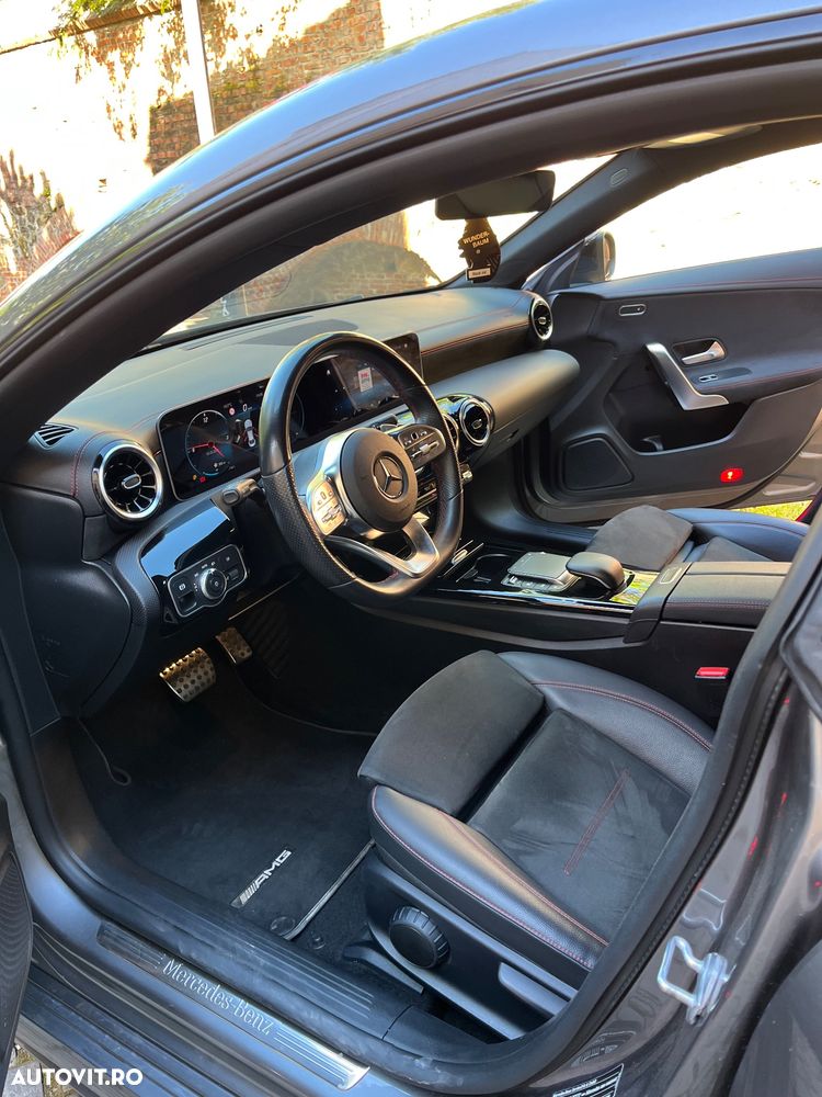 Mercedes-Benz CLA - 13