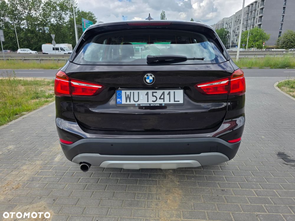 BMW X1 sDrive18i - 6