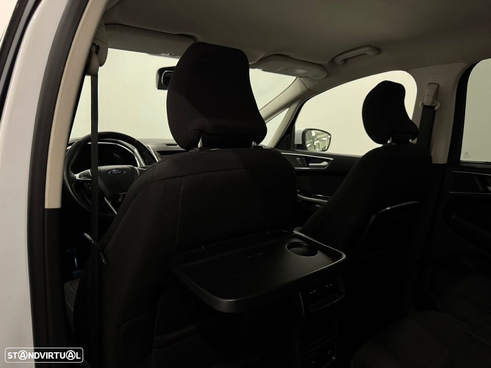 Ford S-Max 2.0 TDCi Titanium - 32