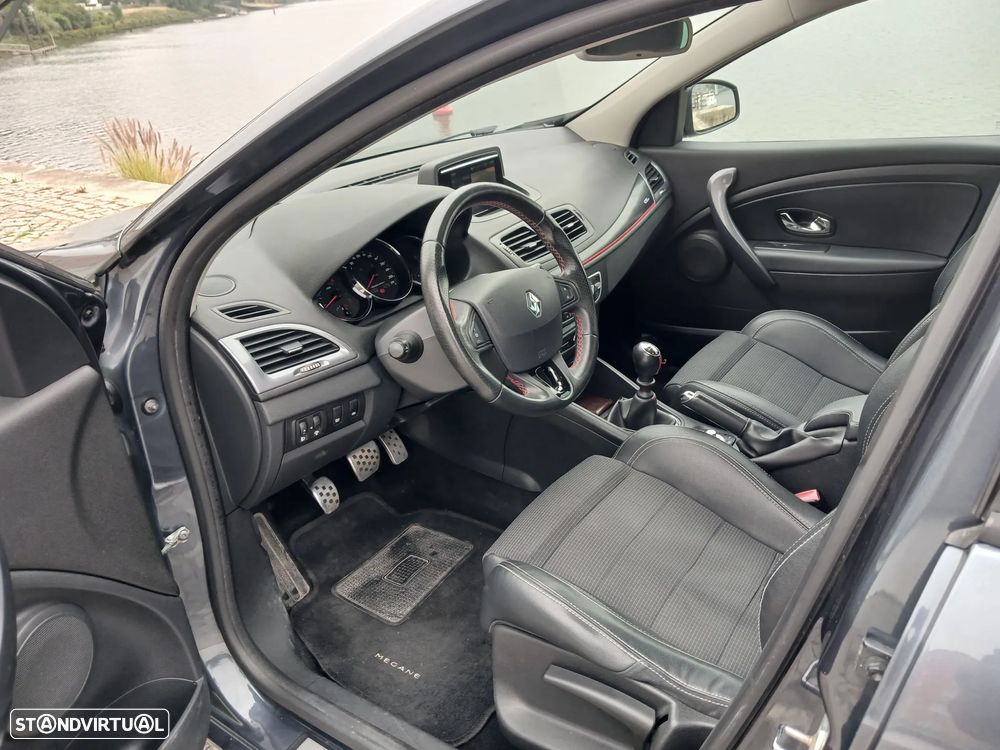 Renault Mégane Sport Tourer 1.5 dCi GT Line J18 - 20