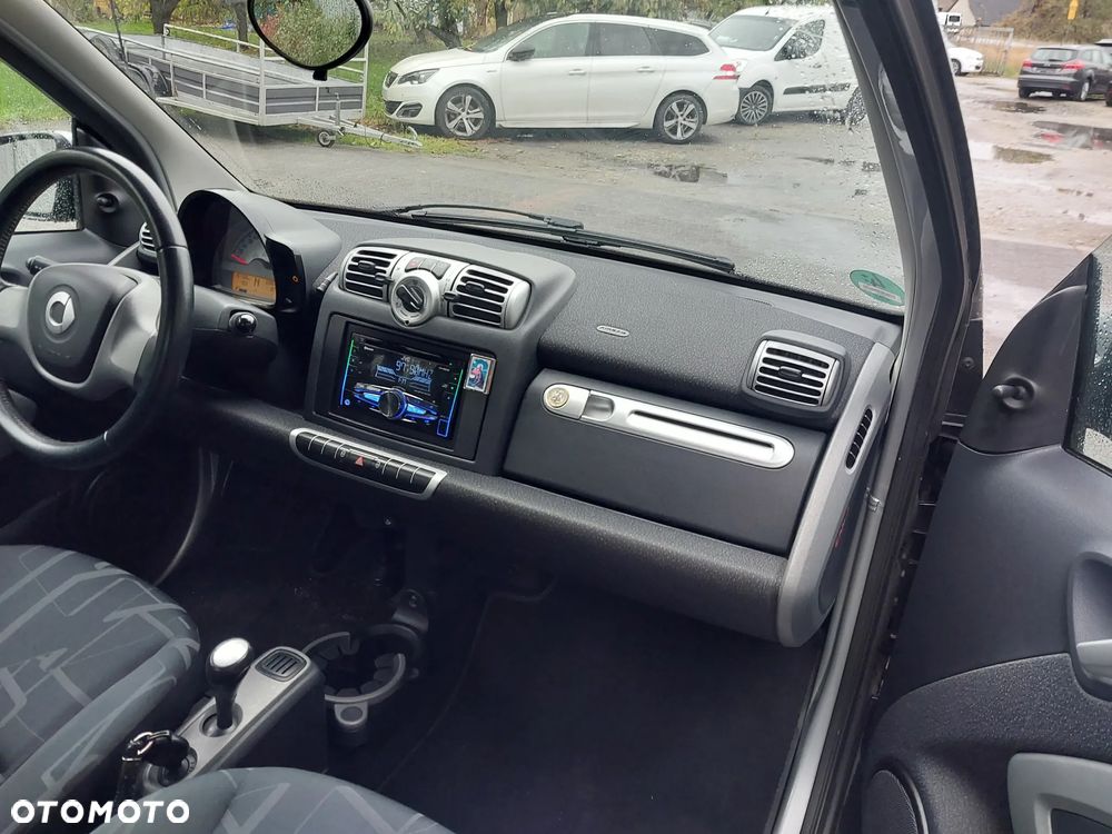 Smart Fortwo cdi coupe softouch black&white limited dpf - 13