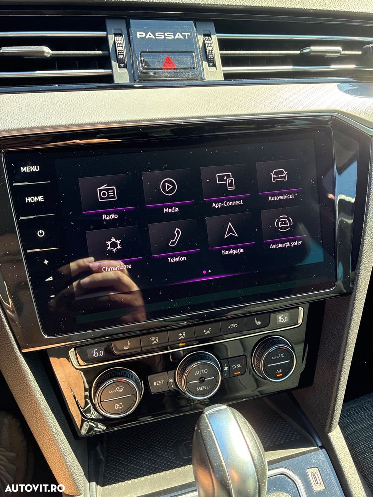 Volkswagen Passat Variant 1.5 TSI ACT OPF DSG Comfortline - 12