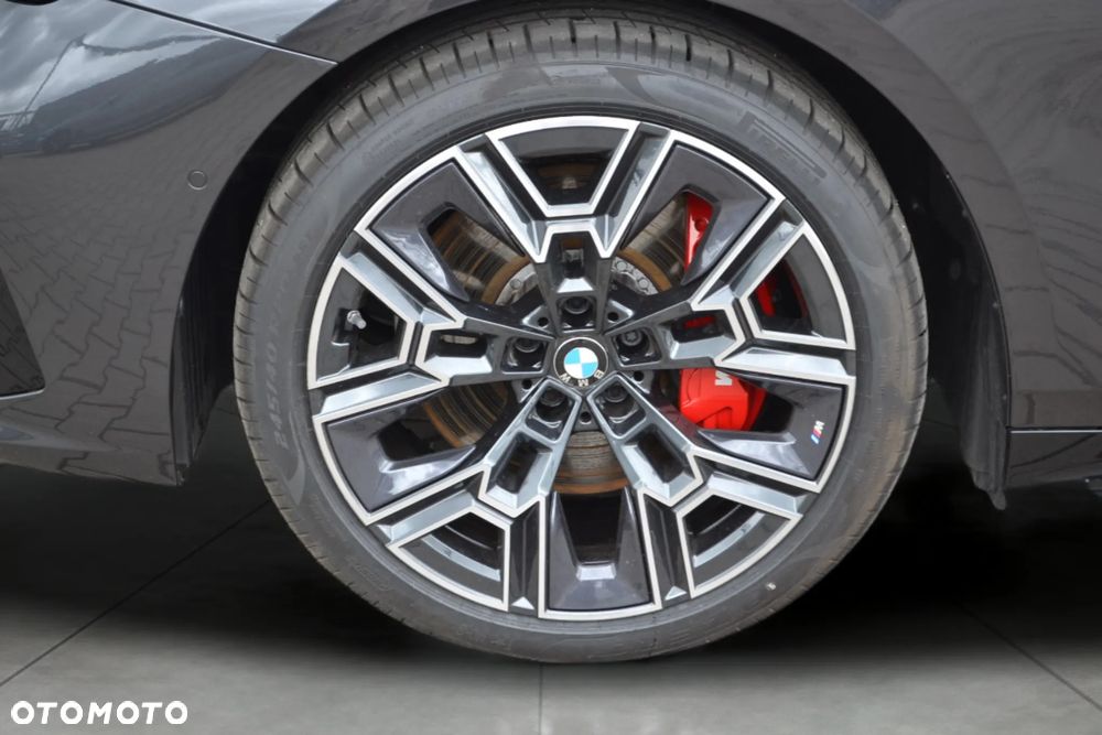 BMW Seria 5 - 25