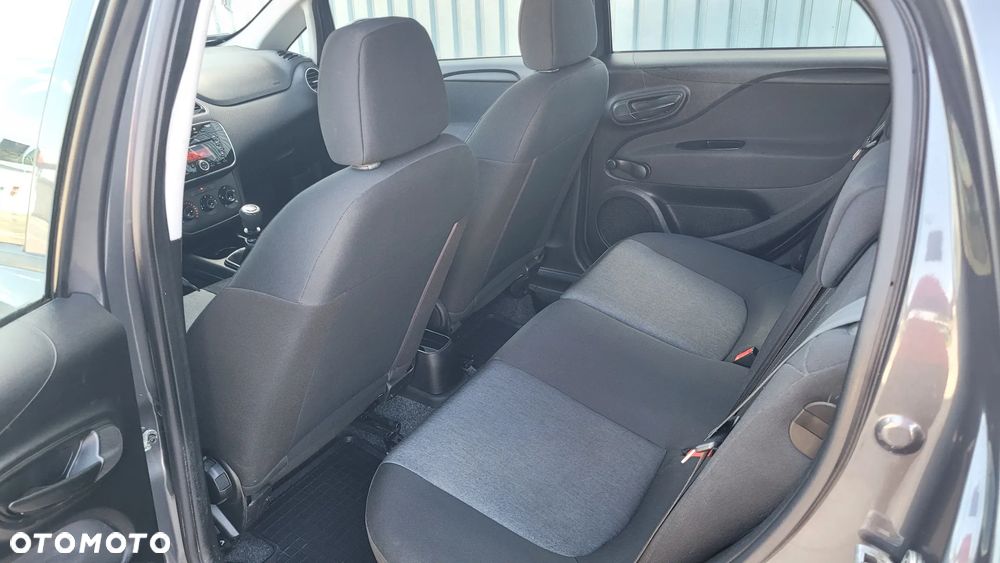 Fiat Punto - 11