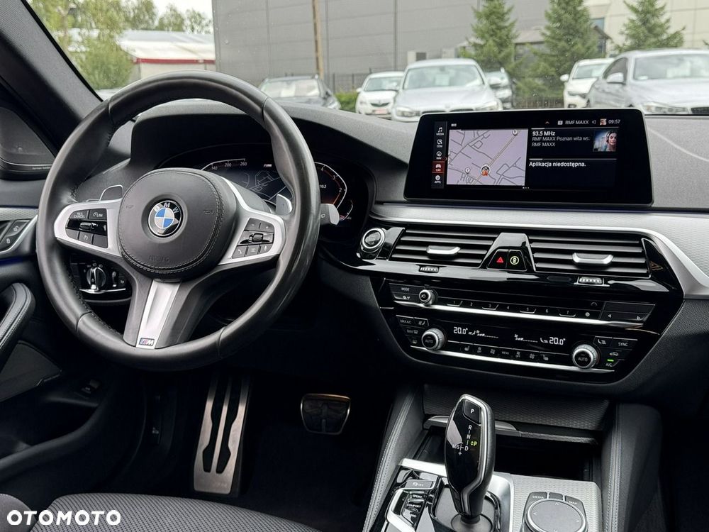 BMW Seria 5 520d M Sport Edition - 28
