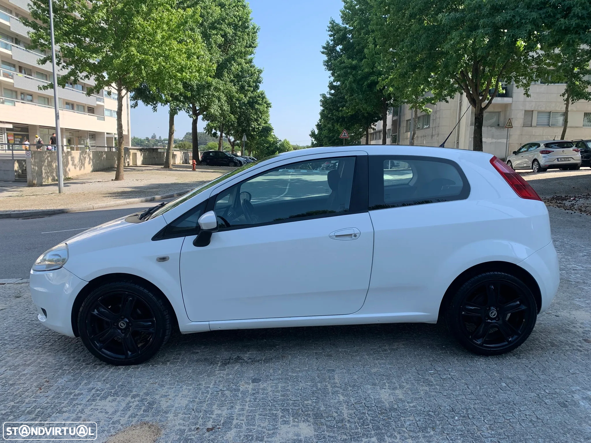 Fiat Grande Punto 1.3 M-Jet Dynamic - 23