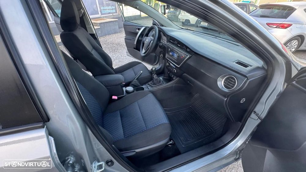 Toyota Auris Touring Sports 1.4 D-4D Active+AC - 22
