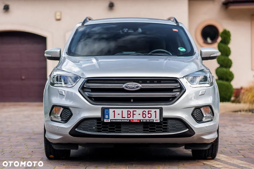 Ford Kuga 2.0 TDCi 2x4 ST-Line - 3