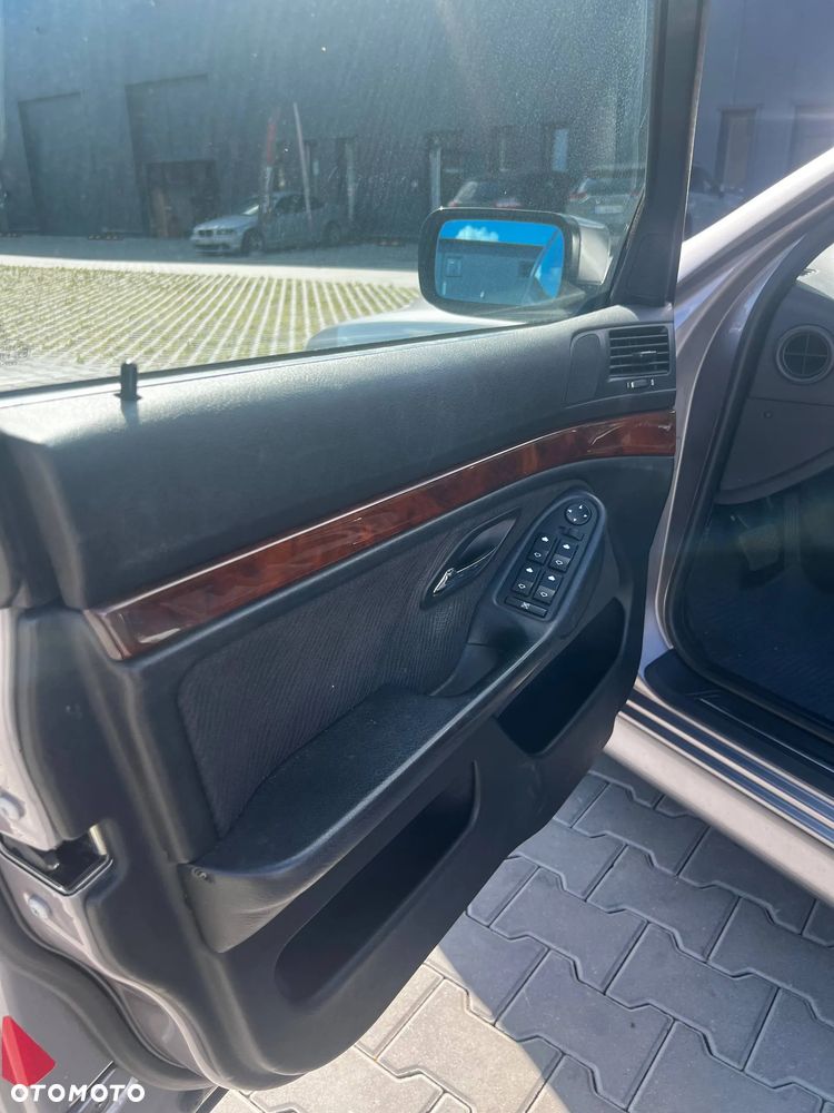 BMW Seria 5 - 9