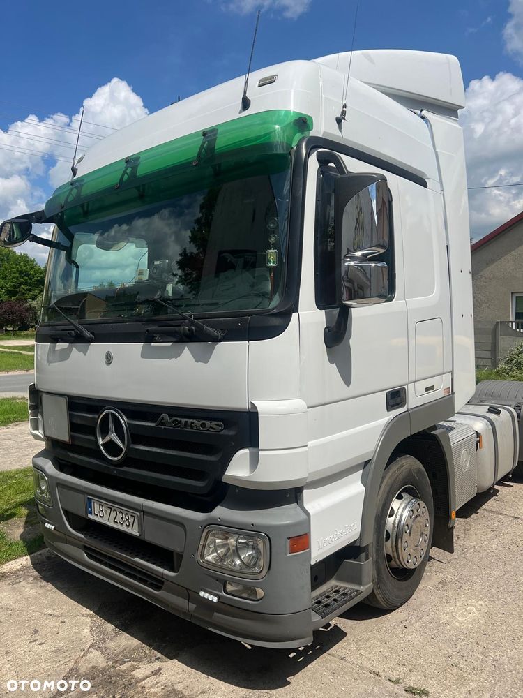 Mercedes-Benz Actros - 8