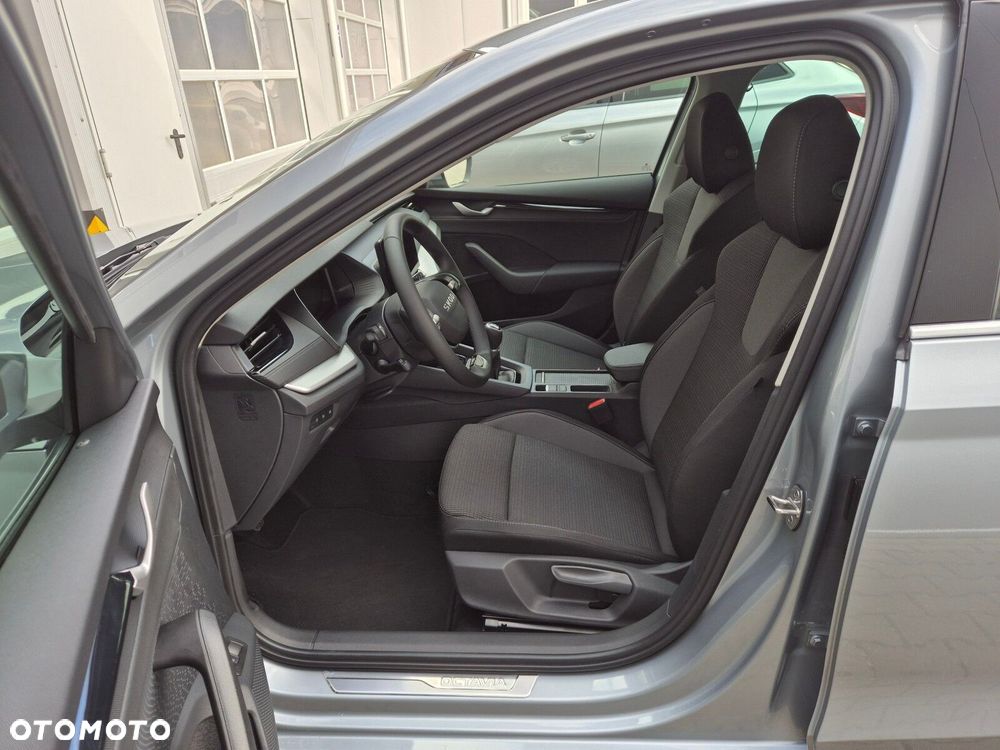 Skoda Octavia 1.5 TSI Drive Selection - 15