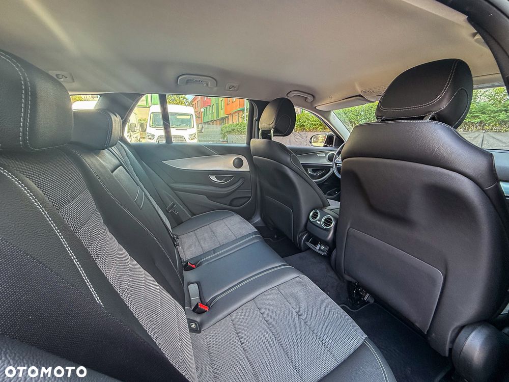 Mercedes-Benz Klasa E 200 9G-TRONIC Avantgarde - 10
