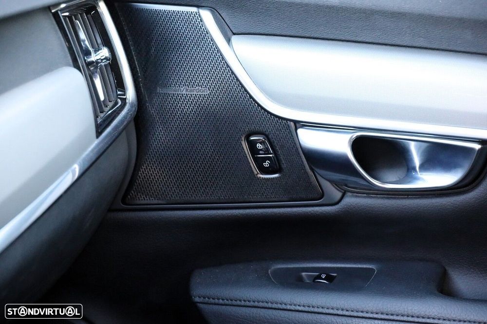 Volvo V90 2.0 T6 PHEV Inscription Expression AWD - 15