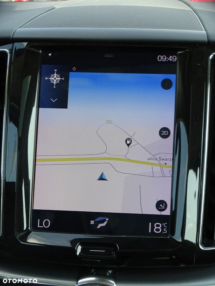 Volvo XC 60 T8 Twin Engine AWD Geartronic Momentum - 19