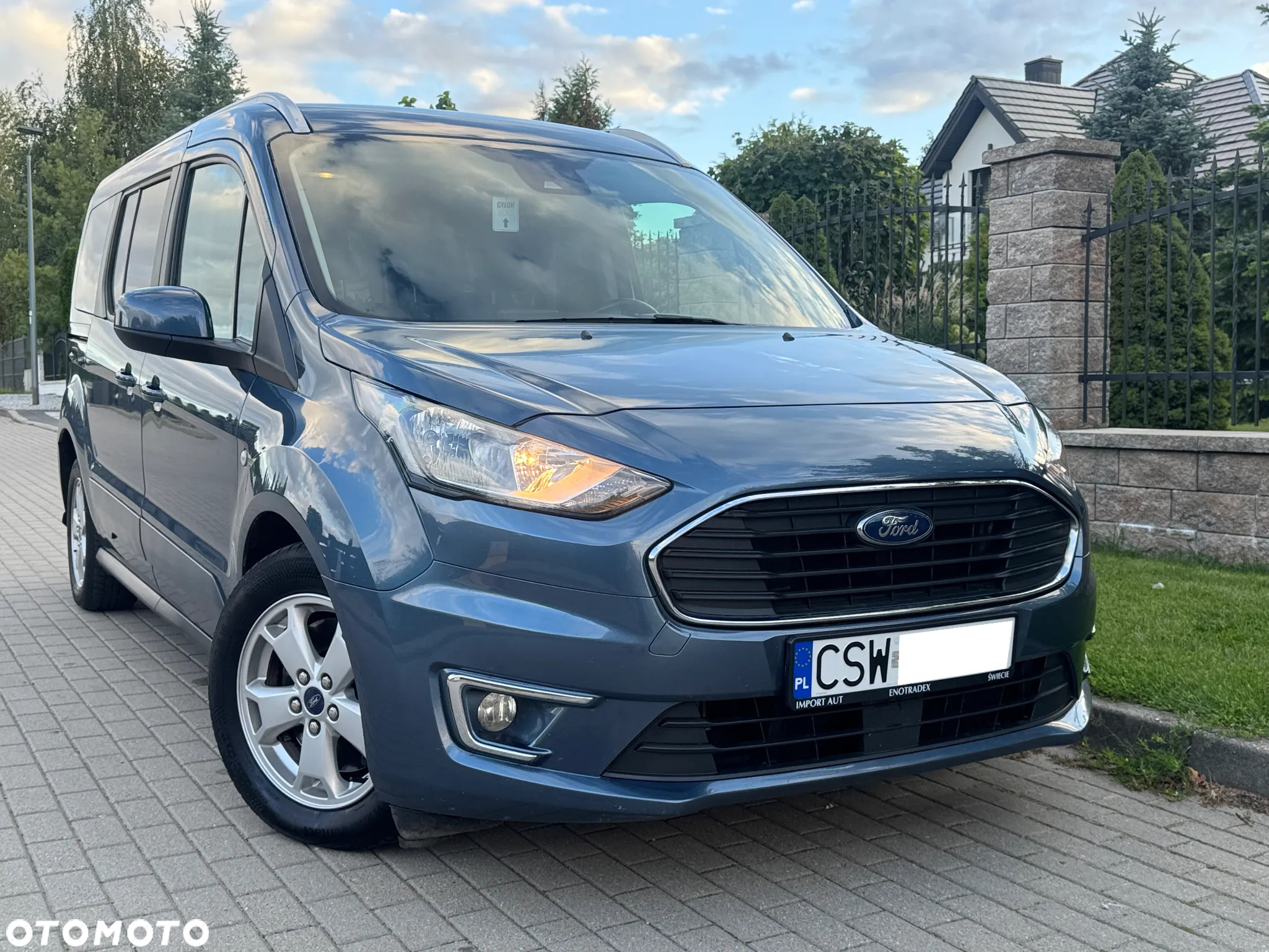 Ford Tourneo Connect 1.5 EcoBlue Start-Stop Titanium - 6