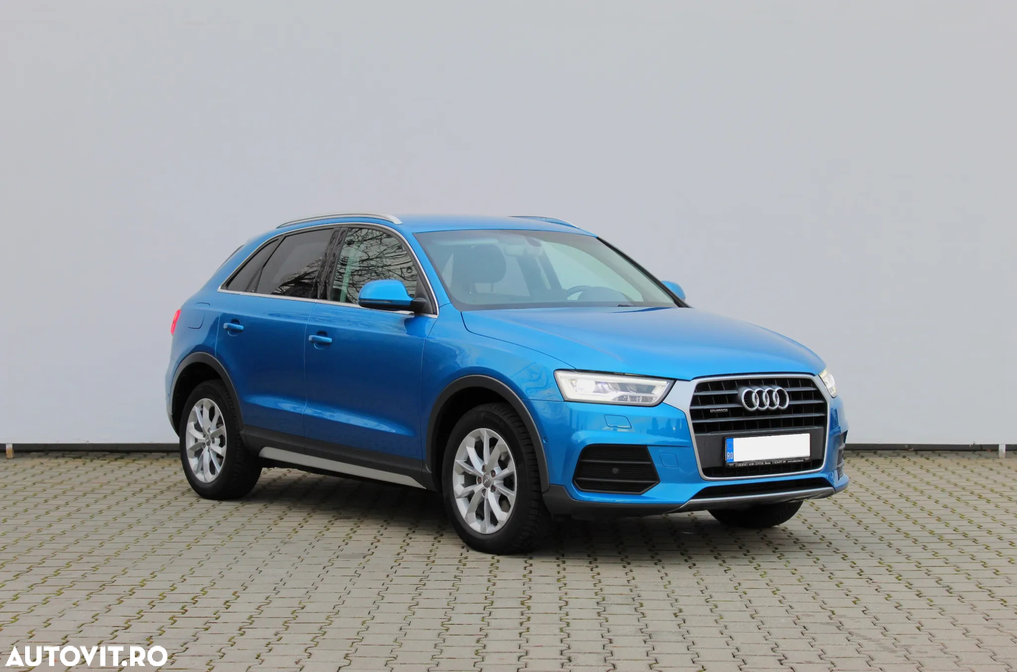 Audi Q3 2.0 TFSI Quattro Stronic Design - 7