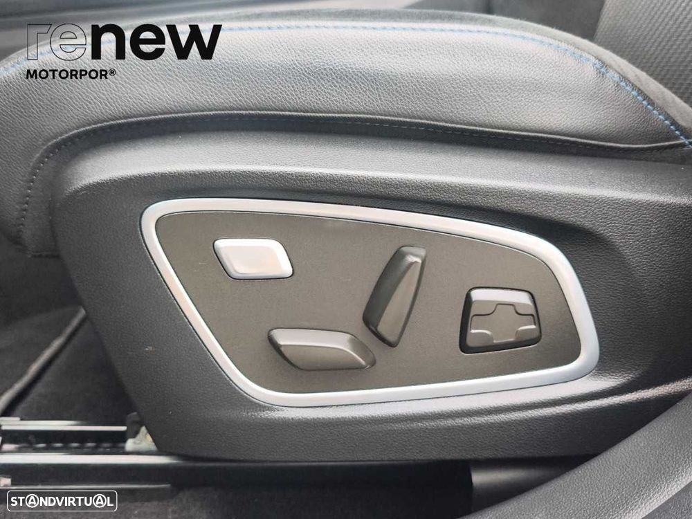 Renault Austral 1.2 E-Tech Iconic Espirit - 25