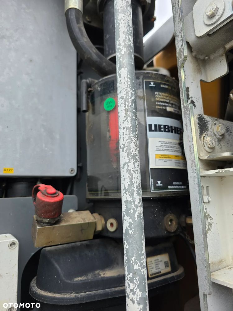 Liebherr 912 Compact - 19