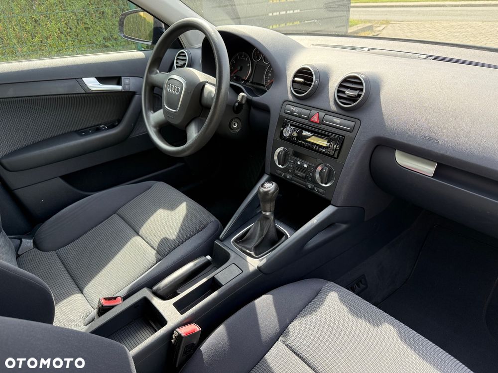 Audi A3 Sportback - 18