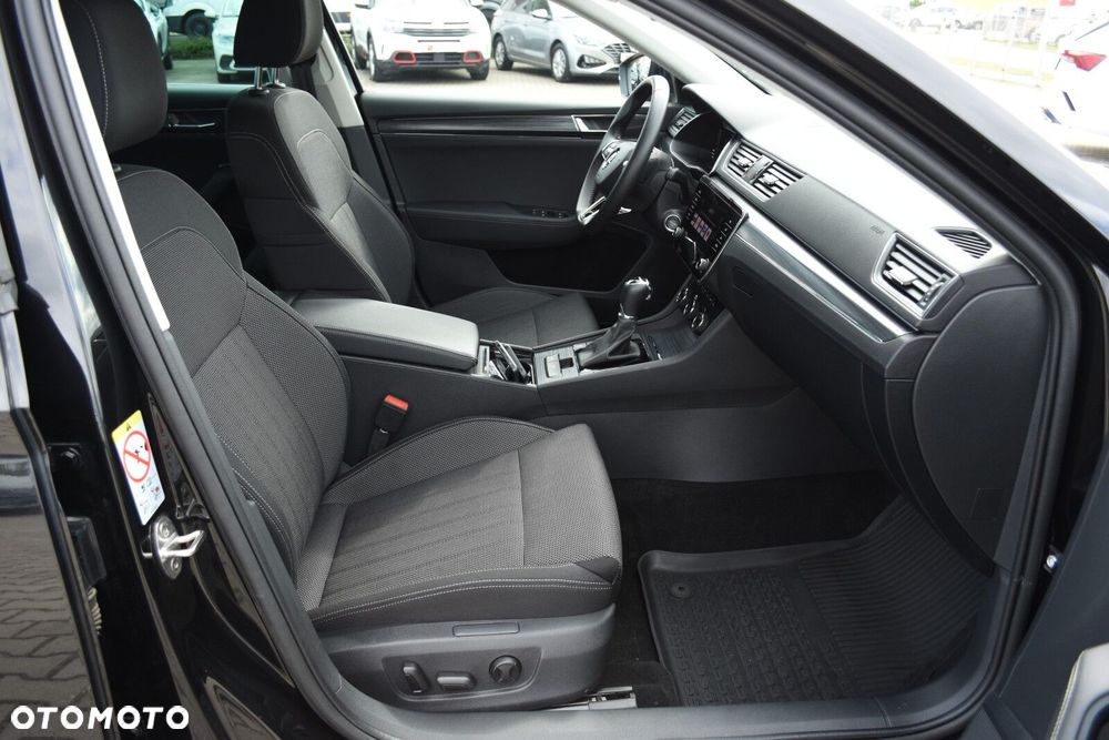 Skoda Superb 2.0 TSI Style DSG - 38