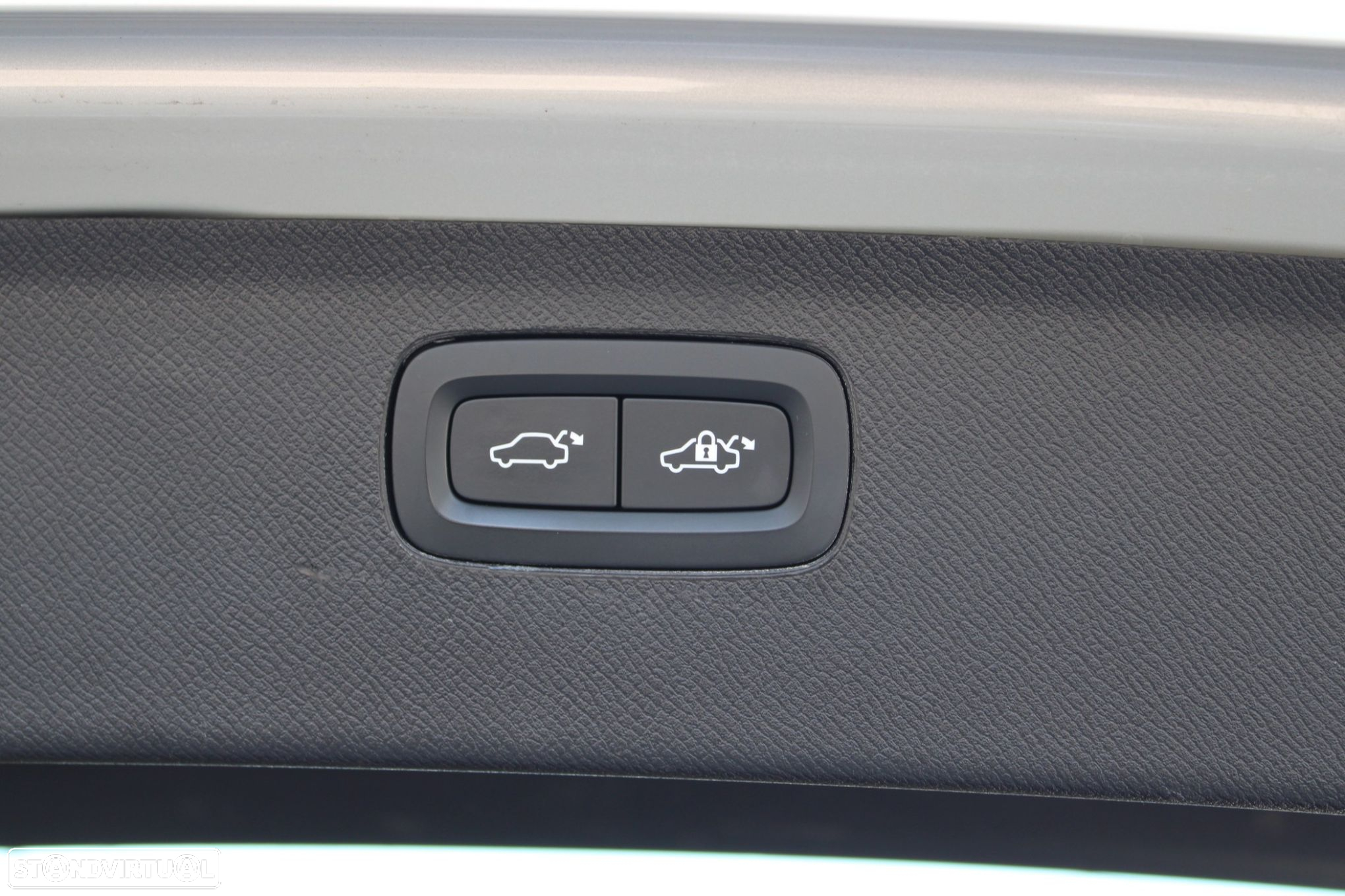 Volvo XC 90 2.0 T8 PHEV Inscription AWD - 36