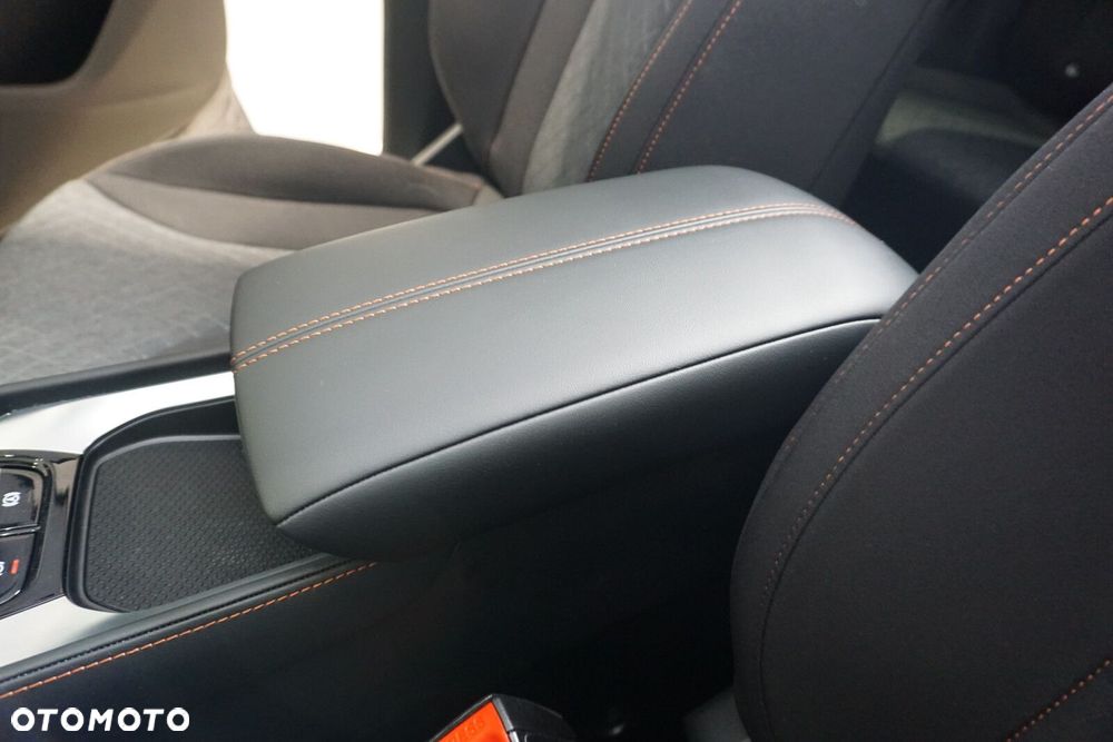 MG EHS 1.5T PHEV Excite - 29