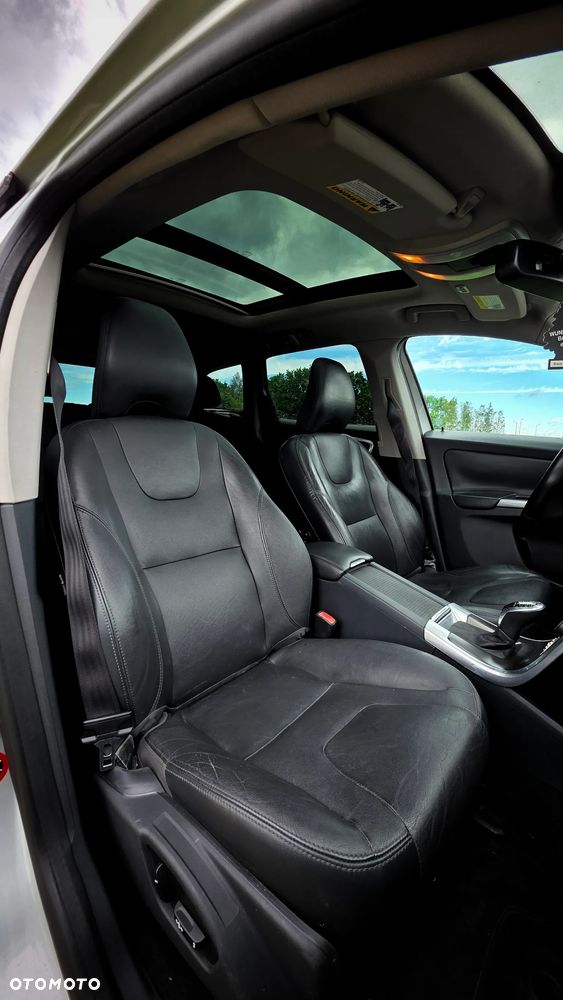 Volvo XC 60 T5 Geartronic Kinetic - 17