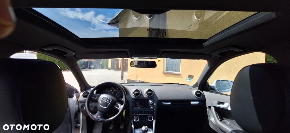 Audi A3 Sportback - 3