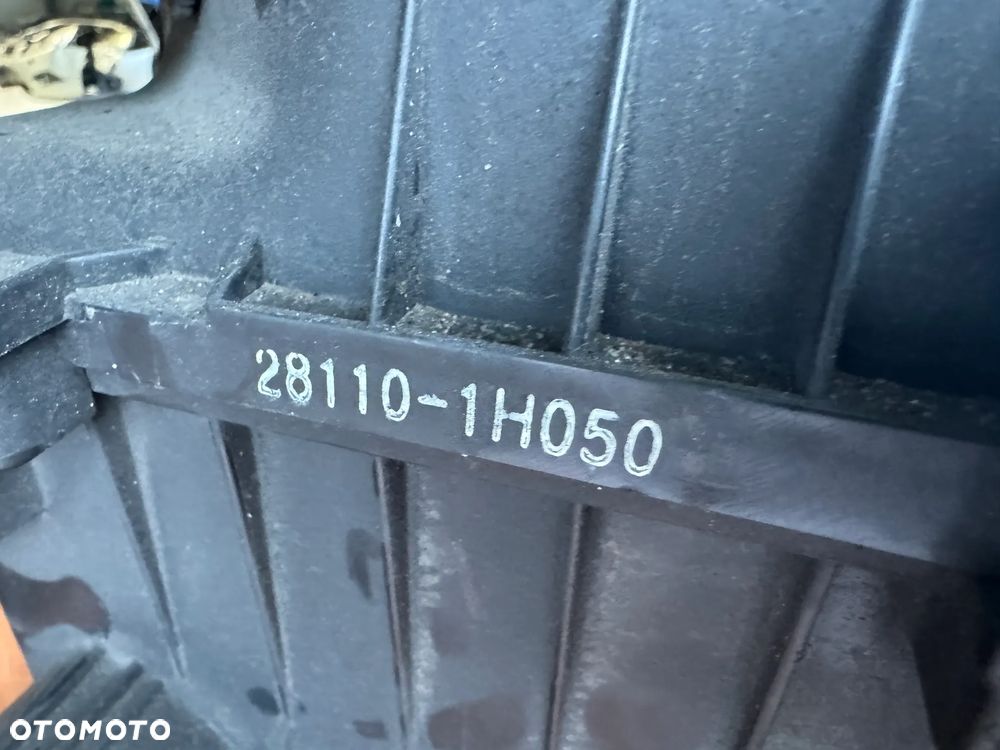 obudowa filtra powietrza Kia Hyundai 281101h050 - 4