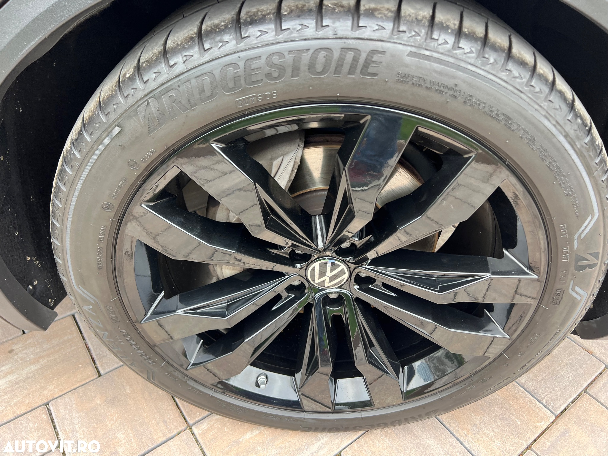 Volkswagen Touareg V6 TDI R-Style - 9