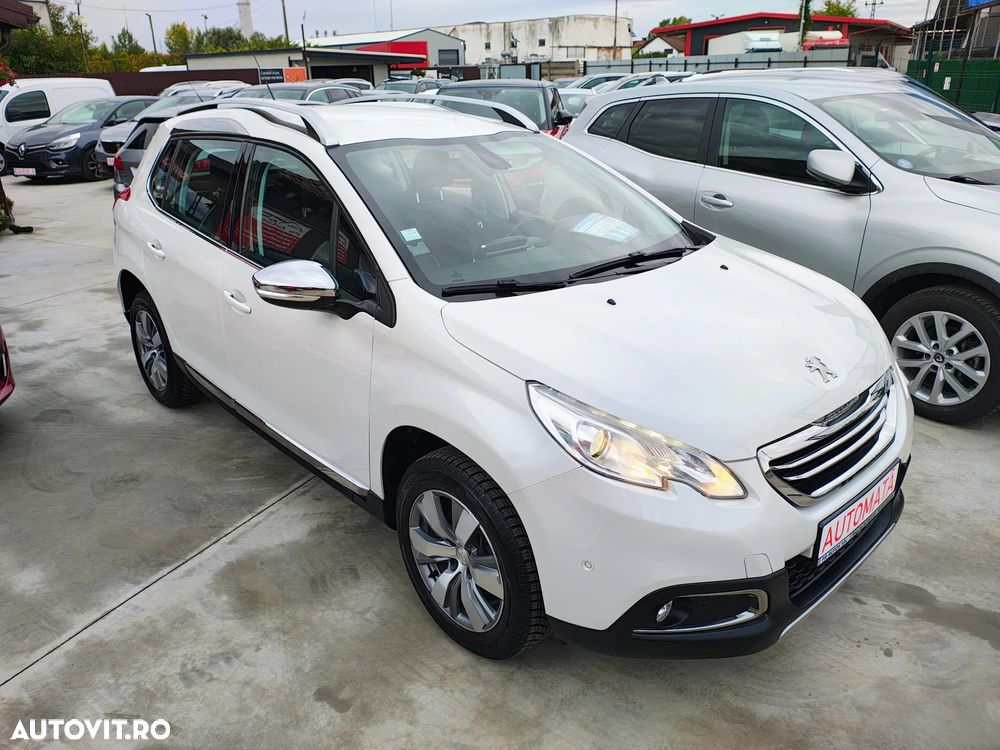 Peugeot 2008 PureTech 110 GPF Stop&Start EAT6 Allure - 21
