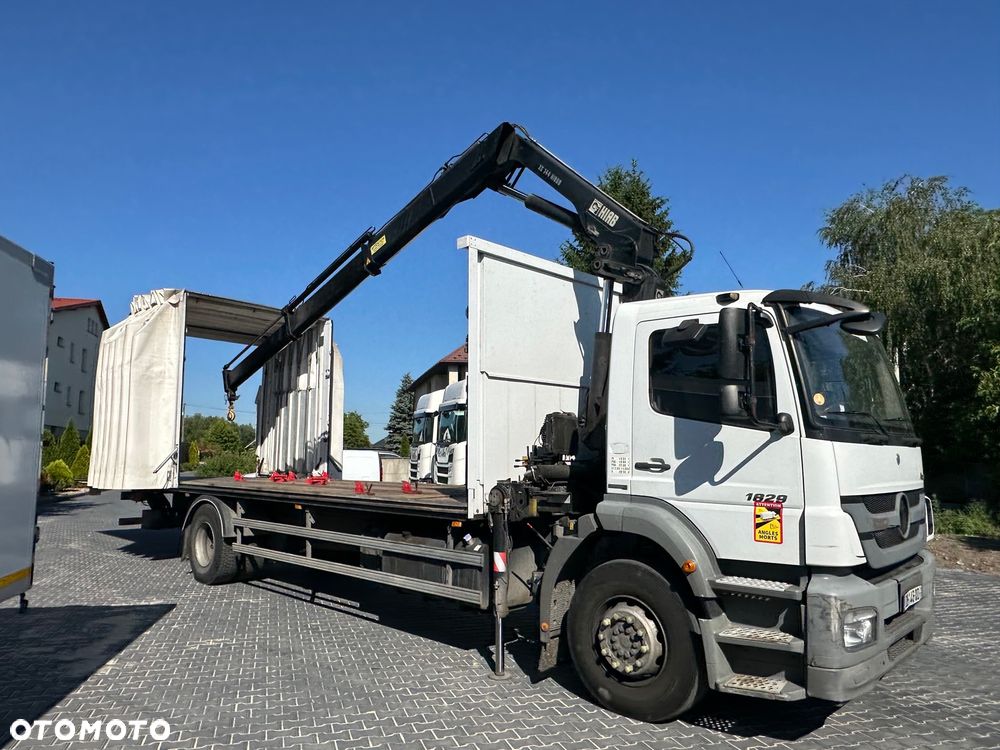 Mercedes-Benz Axor 1829 E5  4X2 Skrzyniowy + HDS HIAB XS 144 HIDUO + Winda