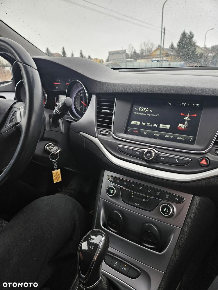 Opel Astra 1.6 CDTI Enjoy - 9
