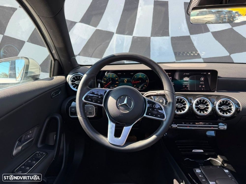 Mercedes-Benz A 200 Limousine d 8G-DCT Progressive Advanced - 4