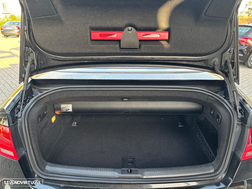 Audi A5 Cabrio 2.0 TDi S-line - 26