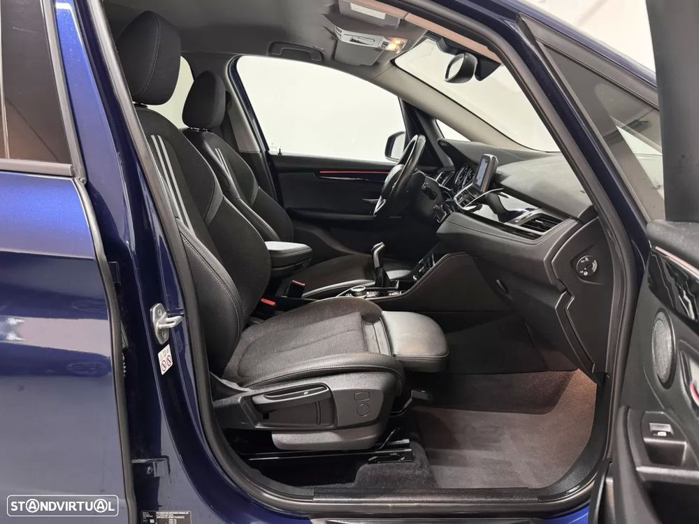 BMW 216 Active Tourer d Line Sport - 46
