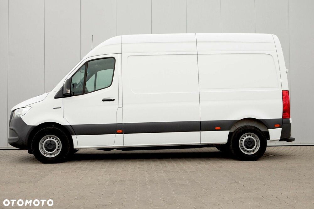 Mercedes-Benz eSprinter - 4