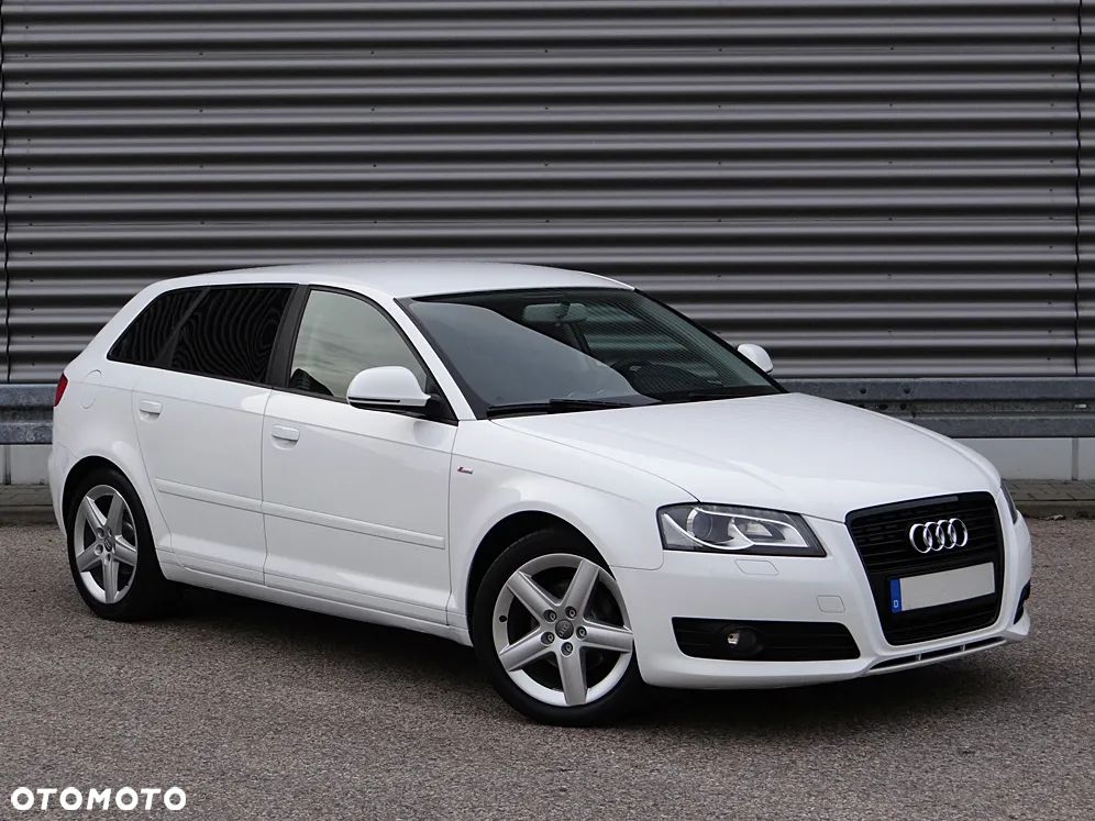 Audi A3 Sportback 1.6 Ambition - 12