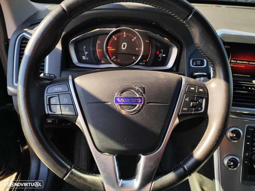 Volvo XC 60 2.0 D3 Summum - 10