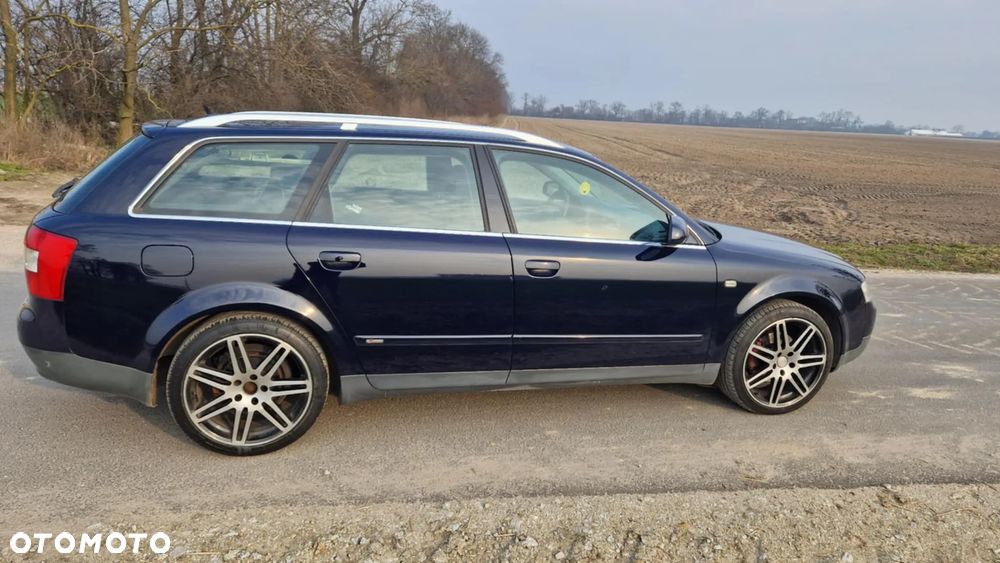 Audi A4 Avant ver-avant-2-0 - 2