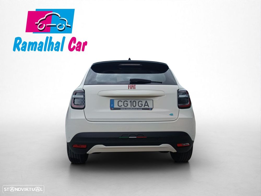 Fiat 600e 54 kWh (RED) - 9