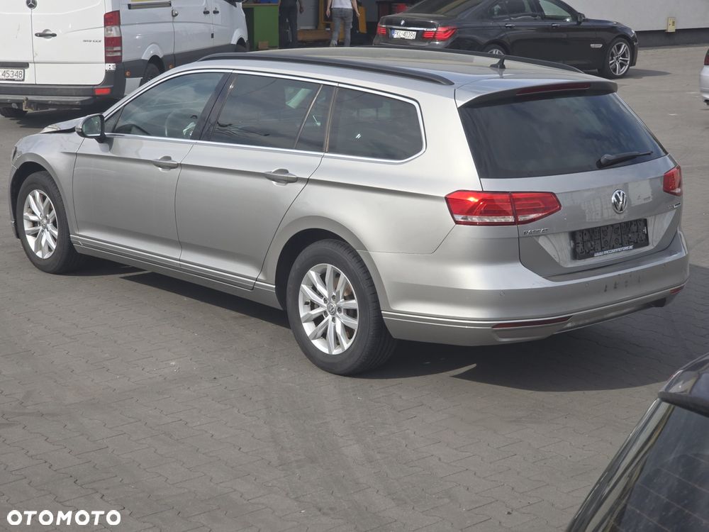 Volkswagen Passat 1.6 TDI (BlueMotion Technology) Comfortline
