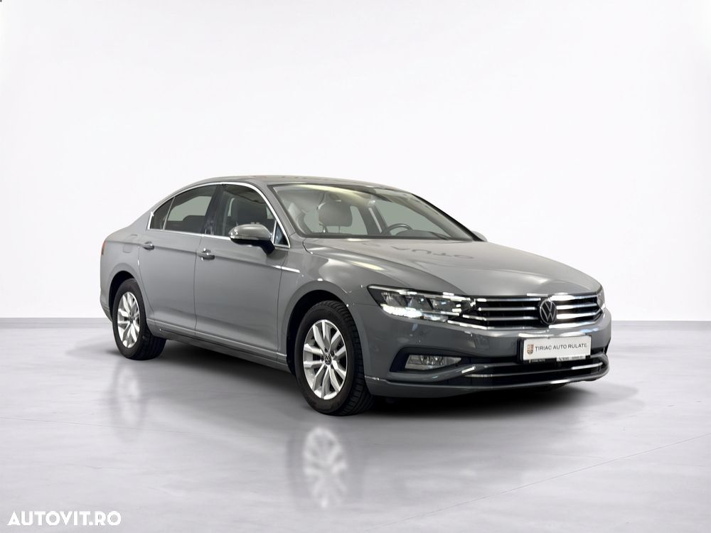 Volkswagen Passat - 8