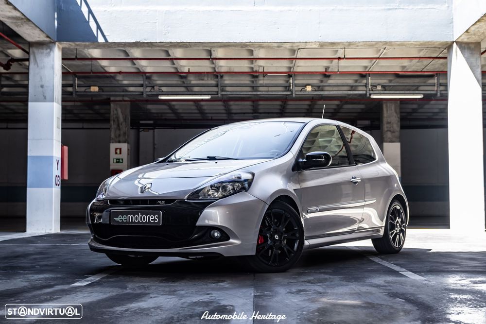Renault Clio 2.0 16V RS - 6