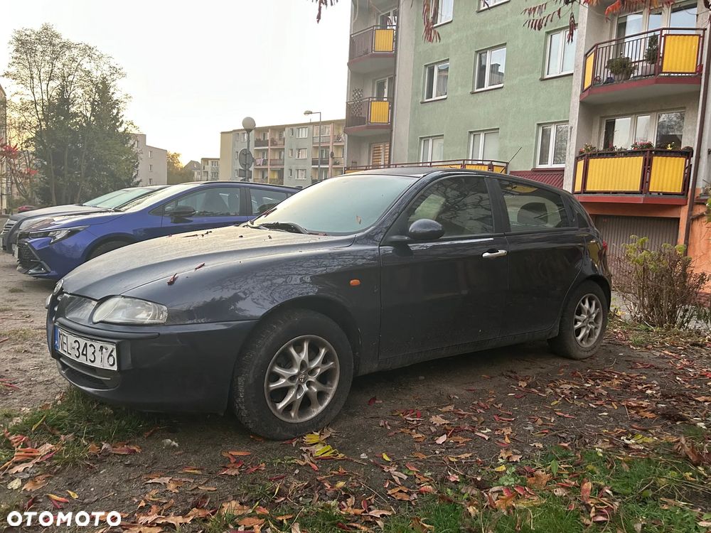 Alfa Romeo 147 1.9 JTD Distinctive - 1