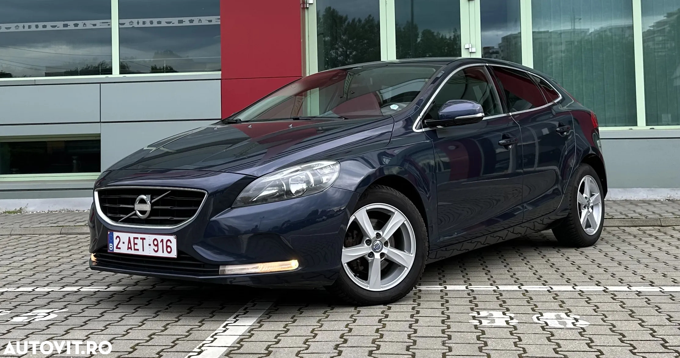 Volvo V40 - 2